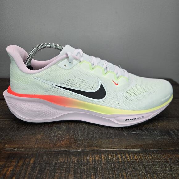 NEW Nike Air Zoom Pegasus 41 Womens Size 11 Running Shoes White Lime IB4377 100 - Picture 5 of 12
